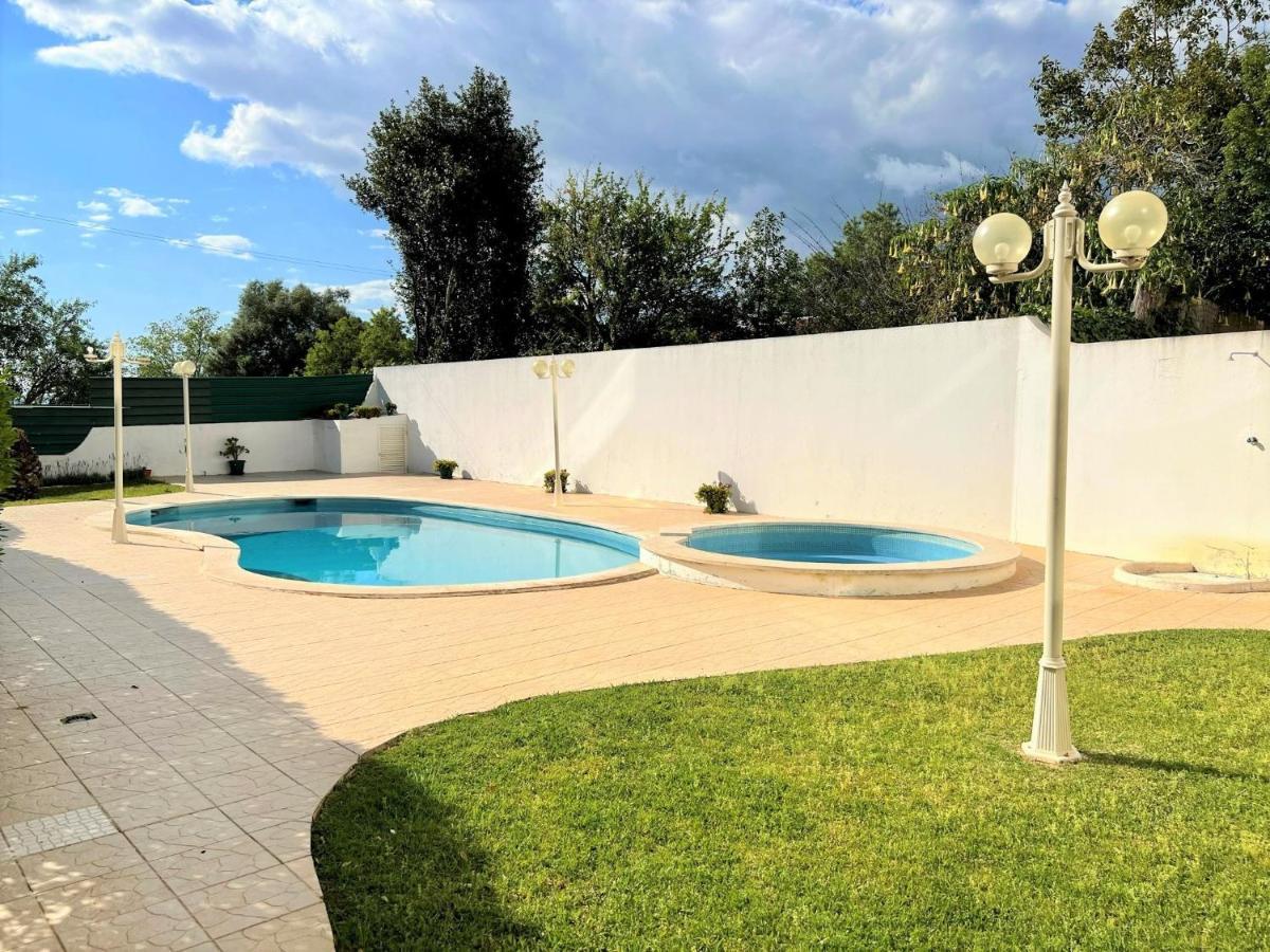 شقة Portimao Classic With Pool By Homing ألفور المظهر الخارجي الصورة